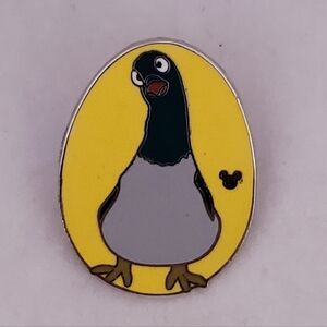 Disney Pin Trading Bolt Vinnie The Pigeon Birds Collection Hidden Mickey Pin